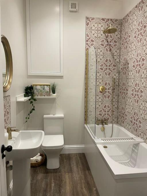 Apartamento The - Brand New, Stylish &